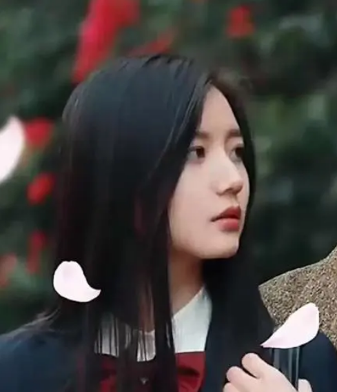 离婚后在前夫的怀里撒个娇第19集