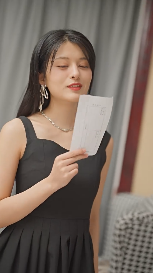 新：离婚后，我被前夫舅舅宠坏了第07集